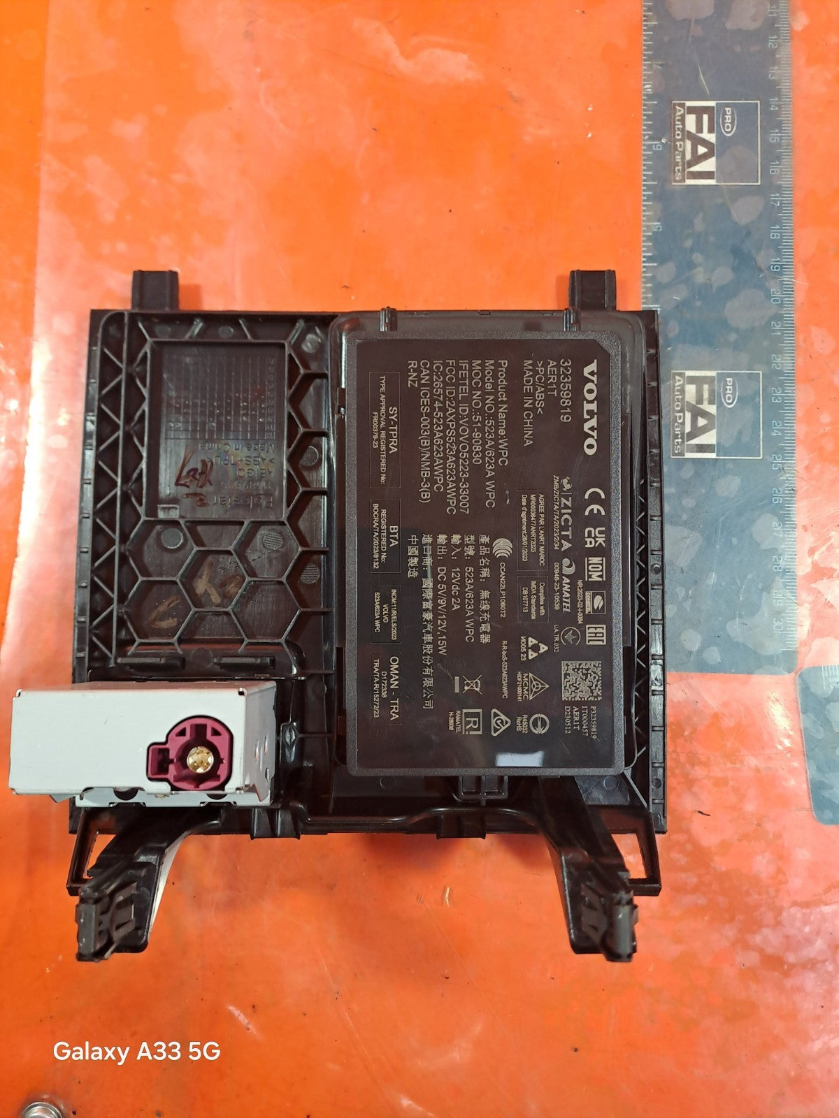 ✅POLESTAR 2 LONG RANGE 2023 WIRELESS PHONE CHARGER MODULE 32359819 31689535 A312 - Image 5