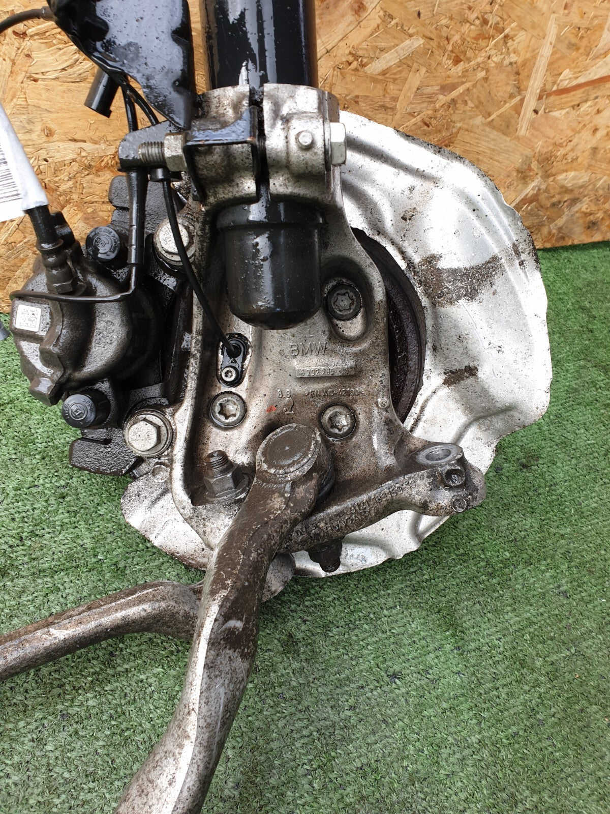 ebay-src:https://i.ebayimg.com/00/s/mtywmfgxmjaw/z/5uyaaoswc5rmgu3g/$_57.jpg