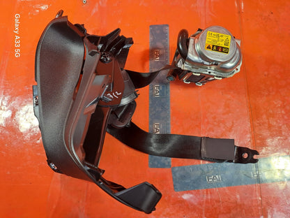 ✅POLESTAR 2 LONG RANGE 2023 REAR RIGHT SEAT BELT 31675957 34286484D Warranty - Image 1