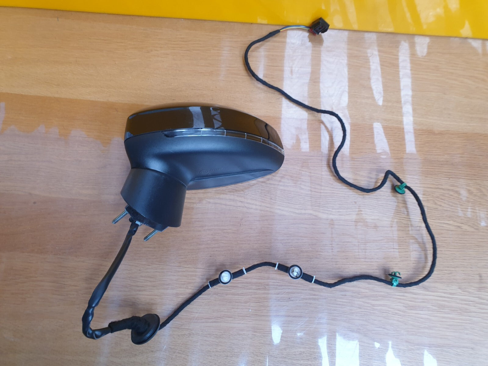 ebay-src:https://i.ebayimg.com/00/s/mtiwmfgxnjaw/z/pb4aaoswpkflfxwi/$_57.jpg
