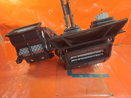 ✅FORD TRANSIT CUSTOM 2.2 DIESEL 2013 HEATER BOX AIR CONDITIONING BK2119B555BF - Image 4