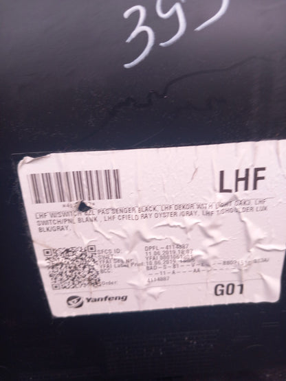 BMW X3 G01 M40D 3.0 Diesel 2019 Front Left Door Card Warranty A393 - Image 12
