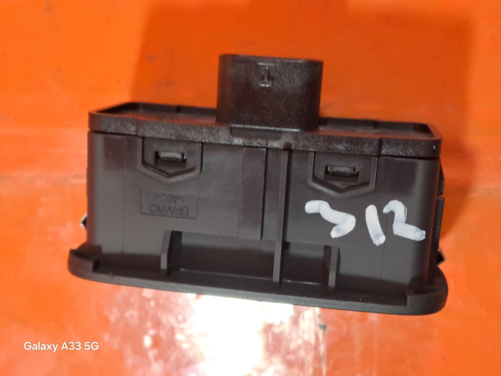 ✅POLESTAR 2 LONG RANGE 2023 TAILGATE OPEN SWITCH 31674801 Warranty A312 - Image 8