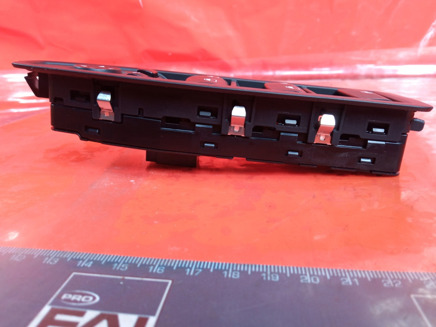 ✅BMW 420D F33 2.0 DIESEL 2016 FRONT RIGHT WINDOW SWITCH 9362132 Warranty A368 - Image 2