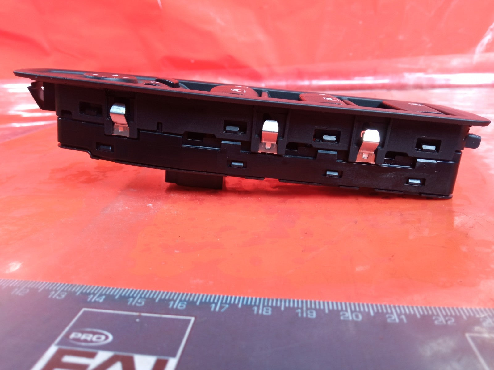 ✅BMW 420D F33 2.0 DIESEL 2016 FRONT RIGHT WINDOW SWITCH 9362132 Warranty A368 - Image 2