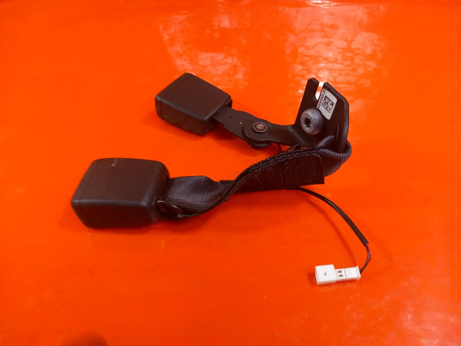 ebay-src:https://i.ebayimg.com/00/s/mtiwmfgxnjaw/z/oxoaaeswzbzqmpjk/$_57.jpg