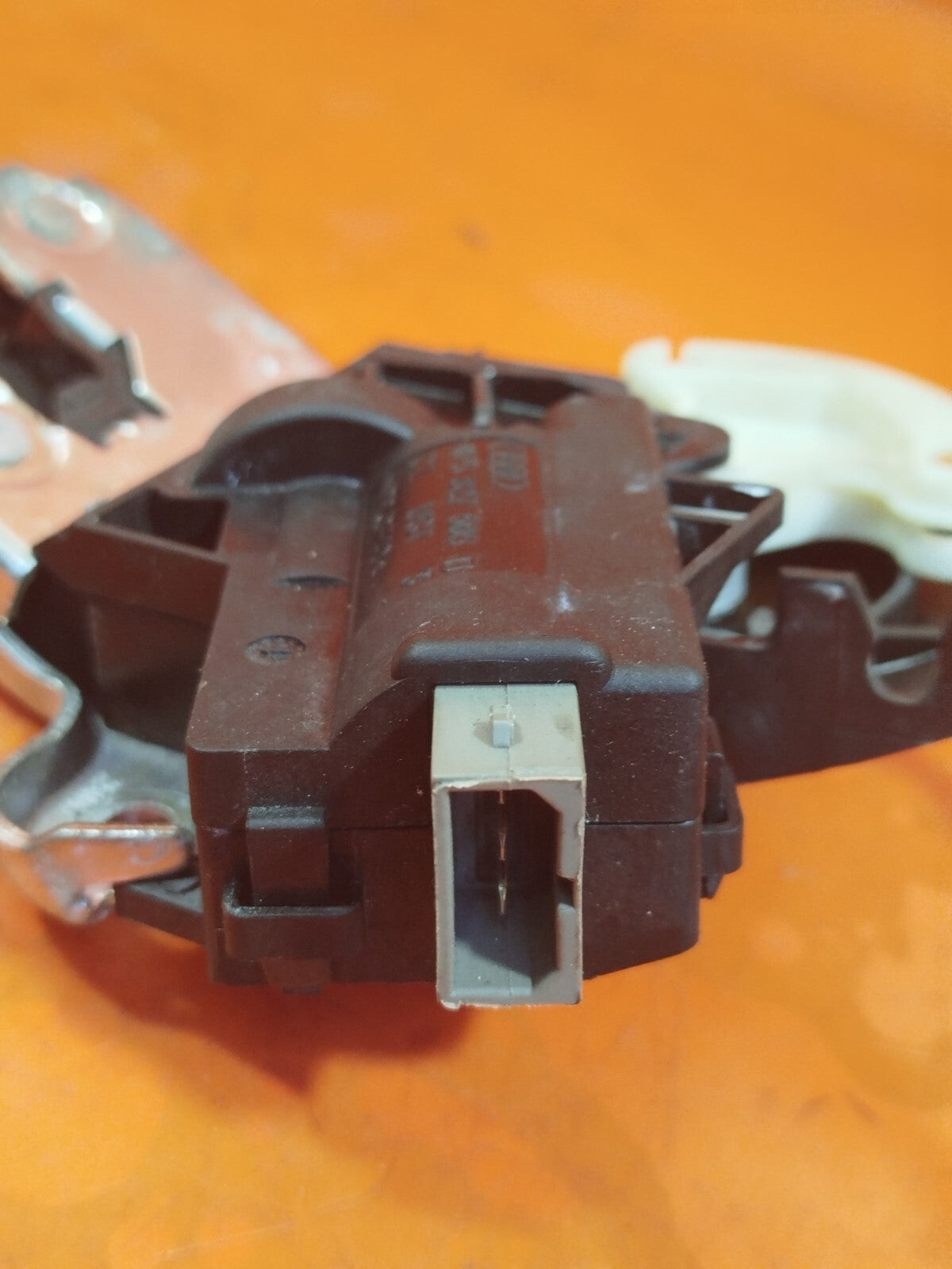 ✅2012 AUDI A5 1.8P REAR TAILGATE BOOT LOCK CATCH LATCH 4F5827505D +WARRANTY A222 - Image 3