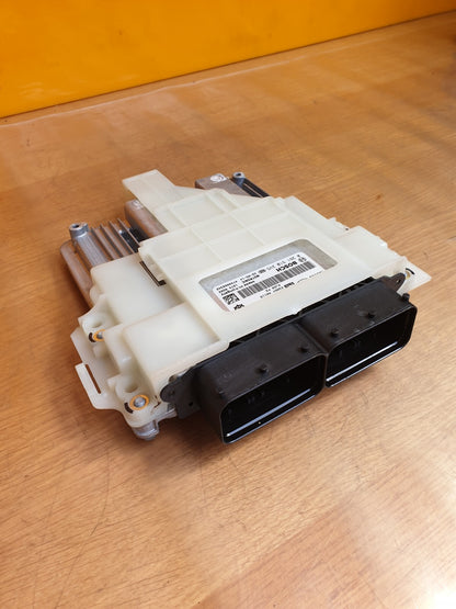 ebay-src:https://i.ebayimg.com/00/s/mtywmfgxmjaw/z/4a0aaoswqefmkqh-/$_57.jpg
