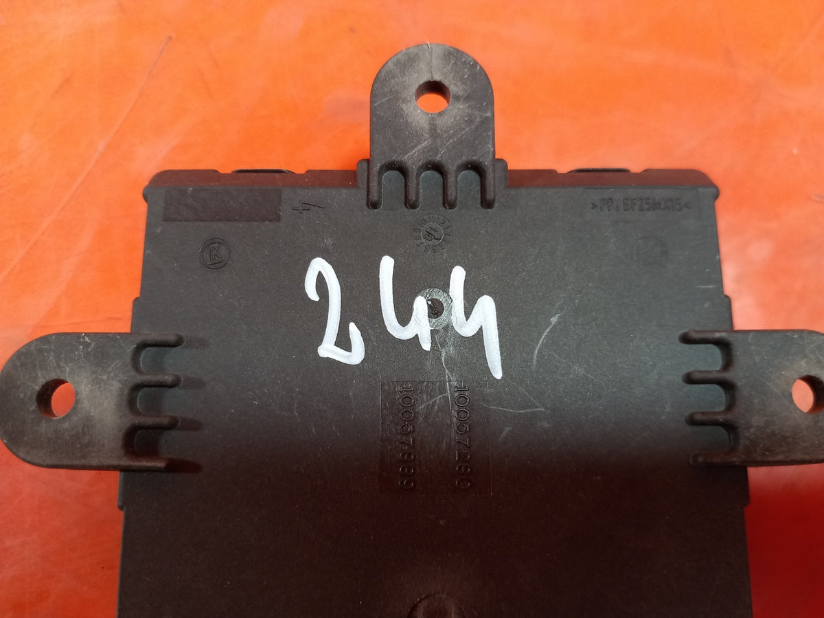 ebay-src:https://i.ebayimg.com/00/s/mtiwmfgxnjaw/z/6z4aaeswjfzqhbe0/$_57.jpg