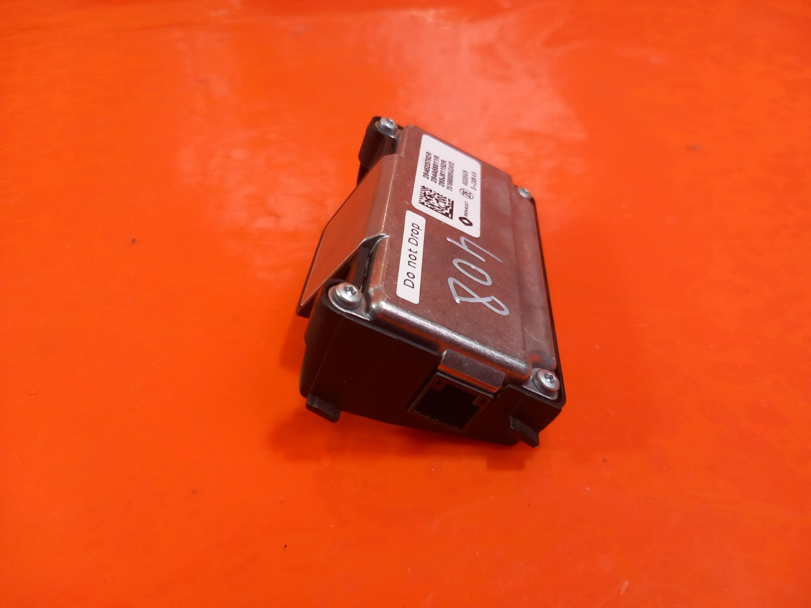 ebay-src:https://i.ebayimg.com/00/s/mtiwmfgxnjaw/z/5liaaesw0bpql-sx/$_57.jpg
