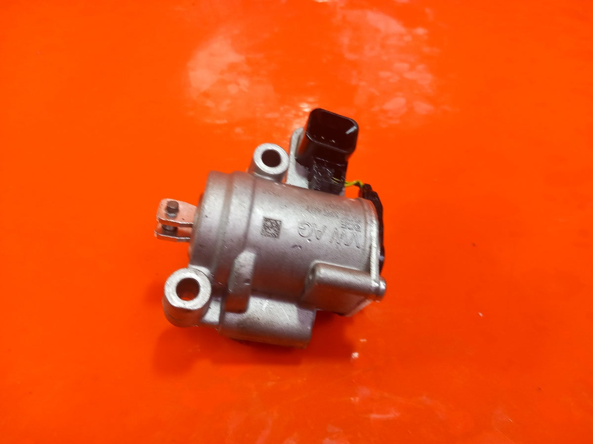 ebay-src:https://i.ebayimg.com/00/s/mtiwmfgxnjaw/z/8lcaaeswyahqp-ki/$_57.jpg