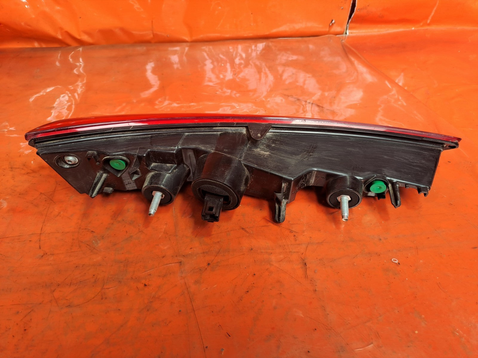 ebay-src:https://i.ebayimg.com/00/s/mtiwmfgxnjaw/z/xfeaaeswpzbp8zgp/$_57.jpg
