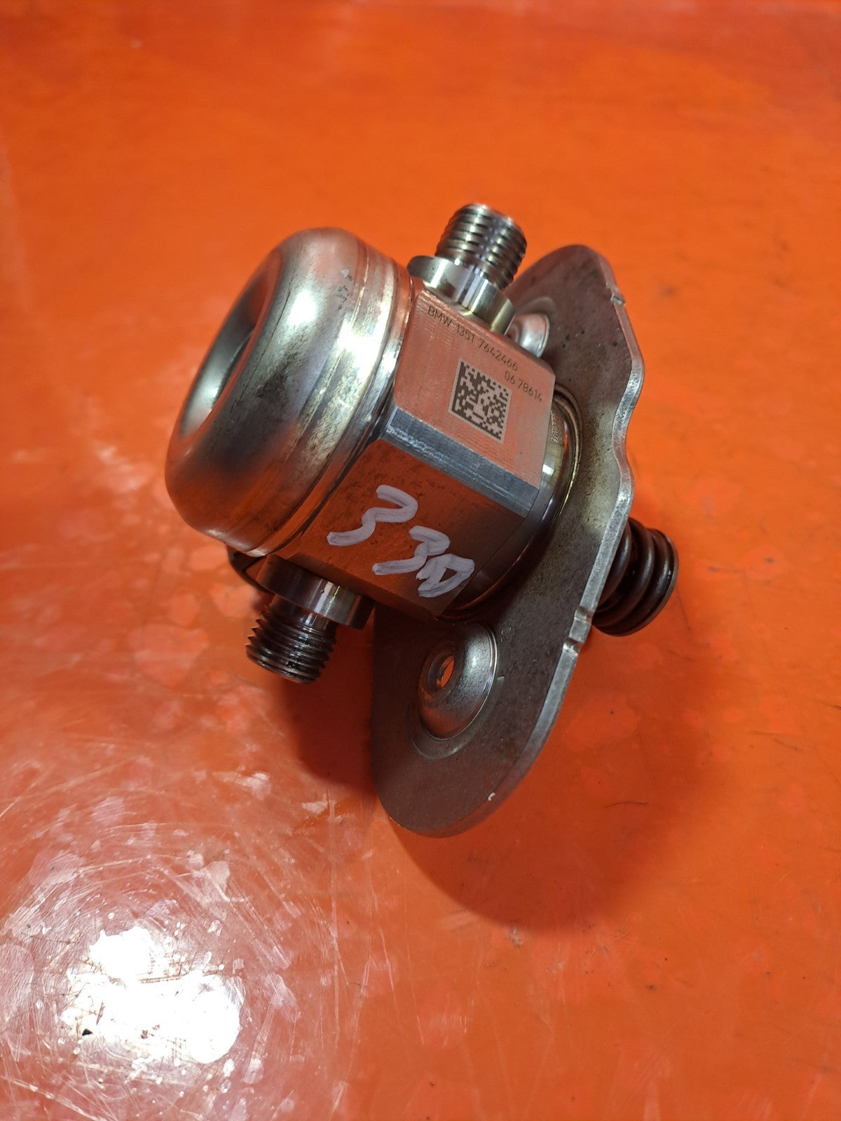 ✅2016 BMW 3 SERIES F30 HIGH PRESSURE FUEL PUMP 7642466 + WARRANTY A330 - Image 2