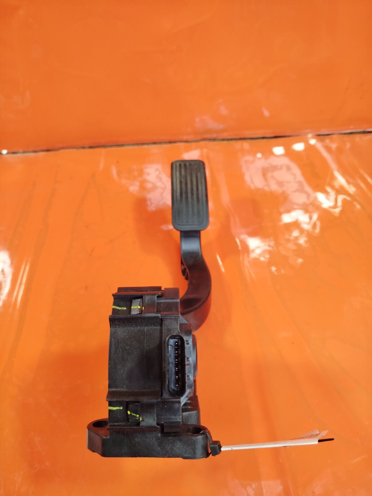 ✅Tesla Model 3 Long Range 2020 ACCELERATOR THROTTLE PEDAL 1011298 Warranty A262 - Image 2