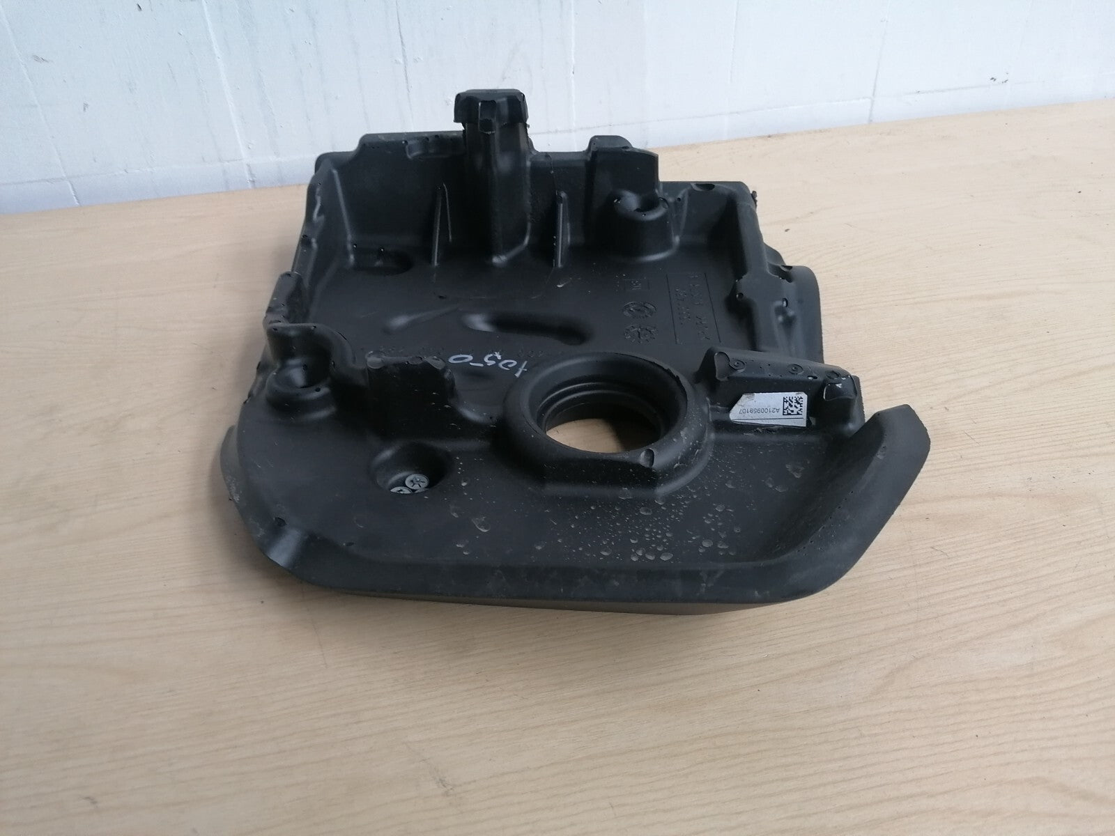 ✅2020 MERCEDES A CLASS W177 1.3P ENGINE COVER GENUINE A2820101000 A050 - Image 9