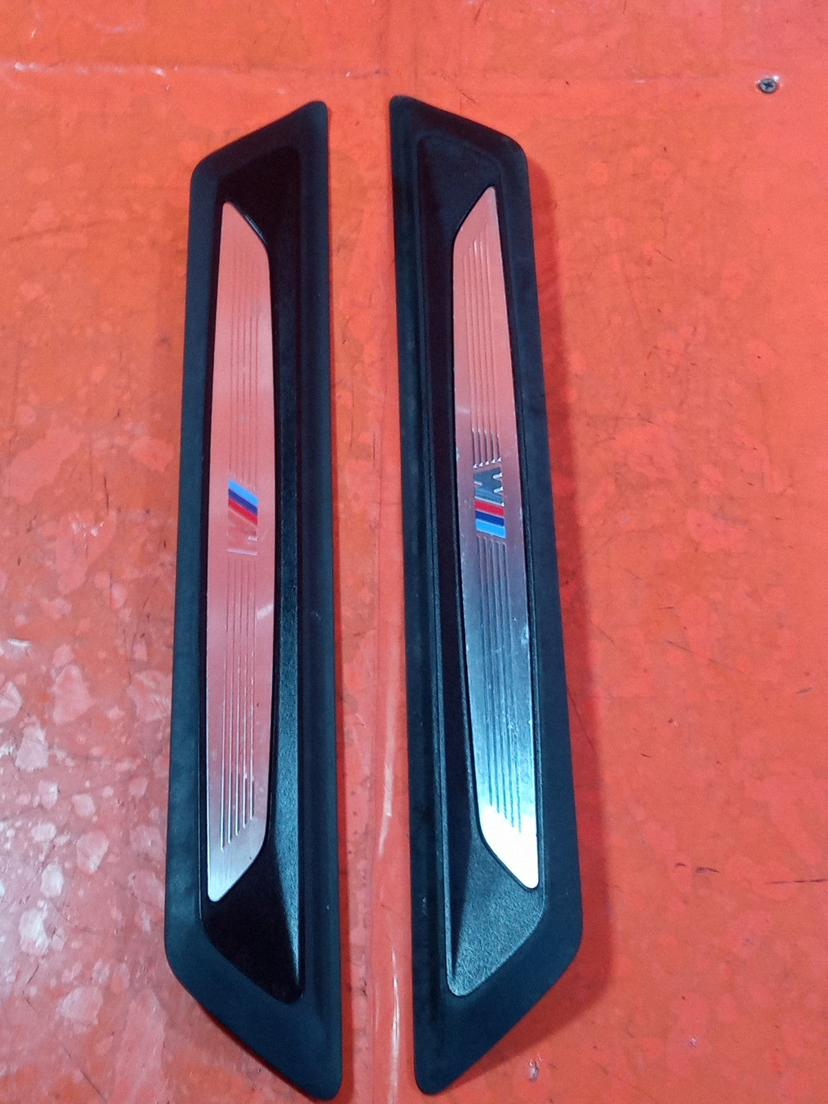 ✅BMW F20 118I M Sport 1.5 Petrol 2019 Front Door Sill Trims Pair 7263315 A360 - Image 1