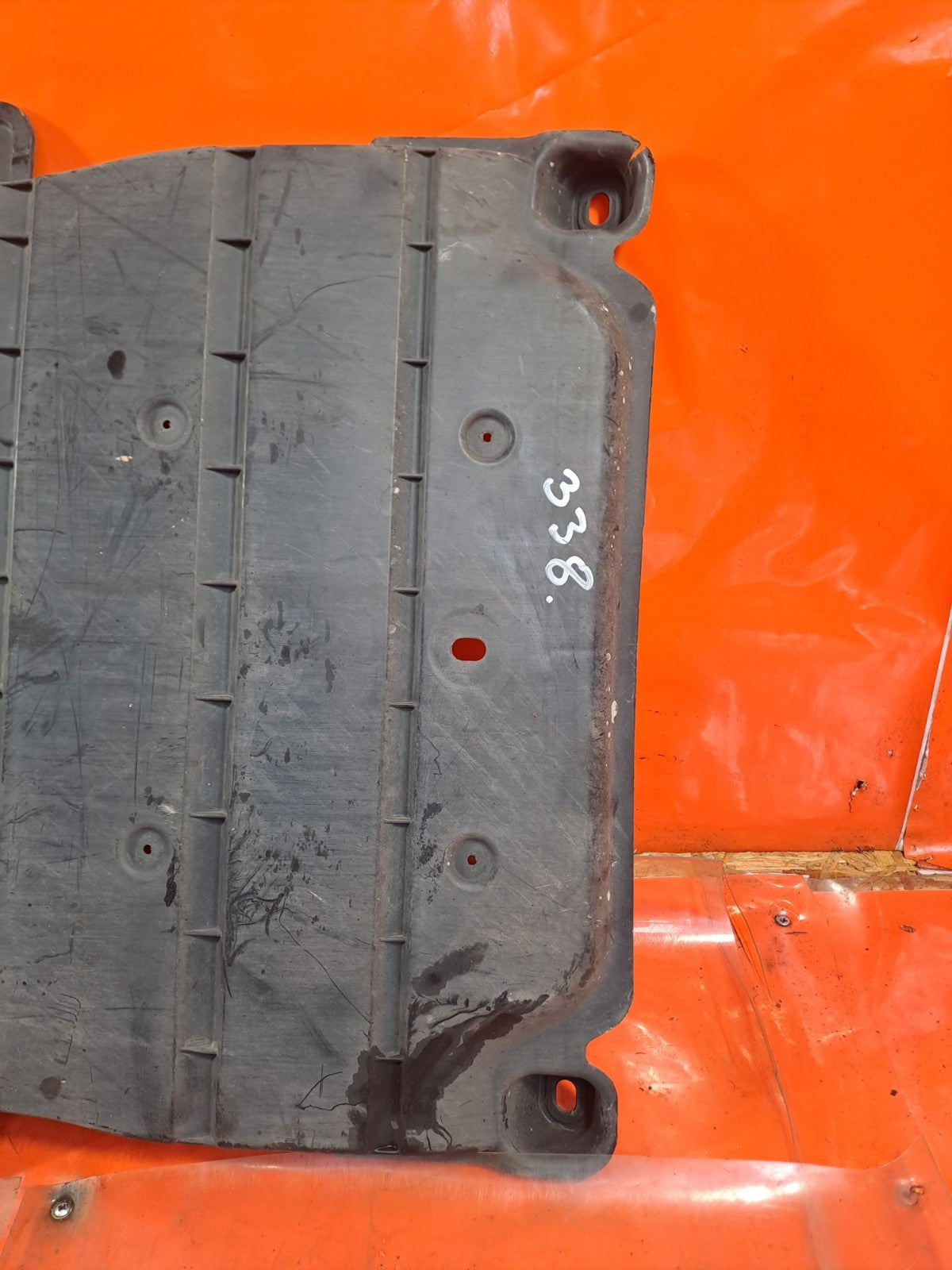 ✅AUDI A3 1.6 DIESEL 2013 ENGINE UNDERTRAY COVER 5Q0825230 Warranty A338 - Image 3