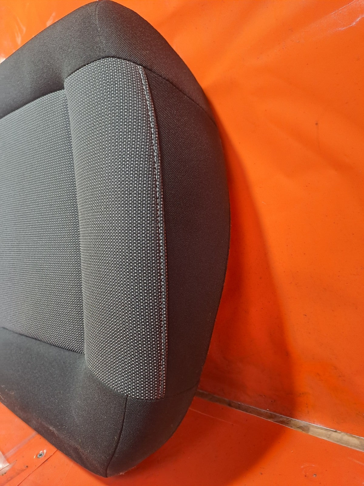 ✅CITROEN C4 CACTUS 1.6 DIESEL 2015 REAR BENCH CLOTH SEAT A327 - Image 8