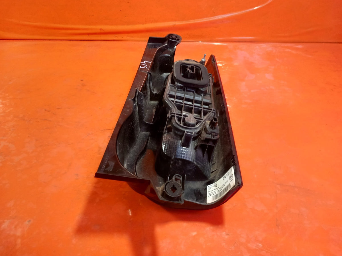 ebay-src:https://i.ebayimg.com/00/s/mtiwmfgxnjaw/z/yf0aaeswivrq2uzy/$_57.jpg