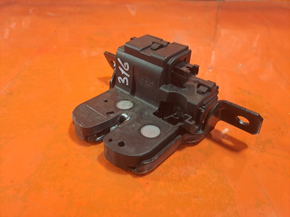 ✅BMW 118D F20 2.0 Diesel 2015 Tailgate Boot Lock 7248075 Warranty A316 - Image 4