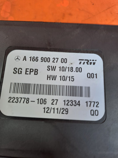 ✅MERCEDES W176 A180 1.6 PETROL 2012 PARKING HANDBRAKE CONTROL MODULE ECU A213 - Image 7
