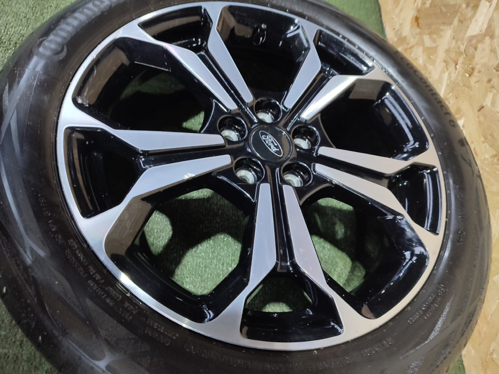✅FORD FOCUS ACTIVE 1.5 DIESEL 2022 ALLOY WHEEL WITH TYRE 215/50 R18 JX7J1007E1A - Image 3