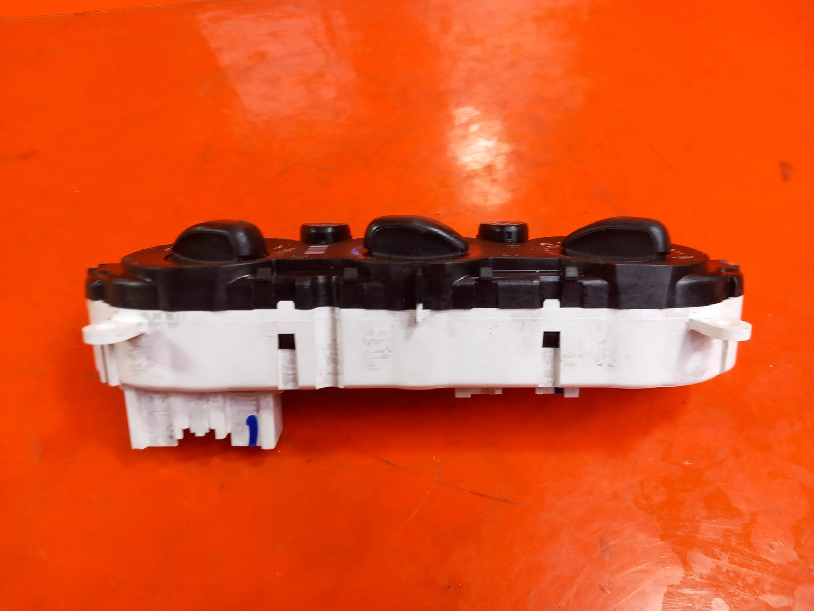 Ford Tourneo Custom 2.2 Diesel 2015 A/C Heater Climate Control Panel BM5T18549 - Image 6