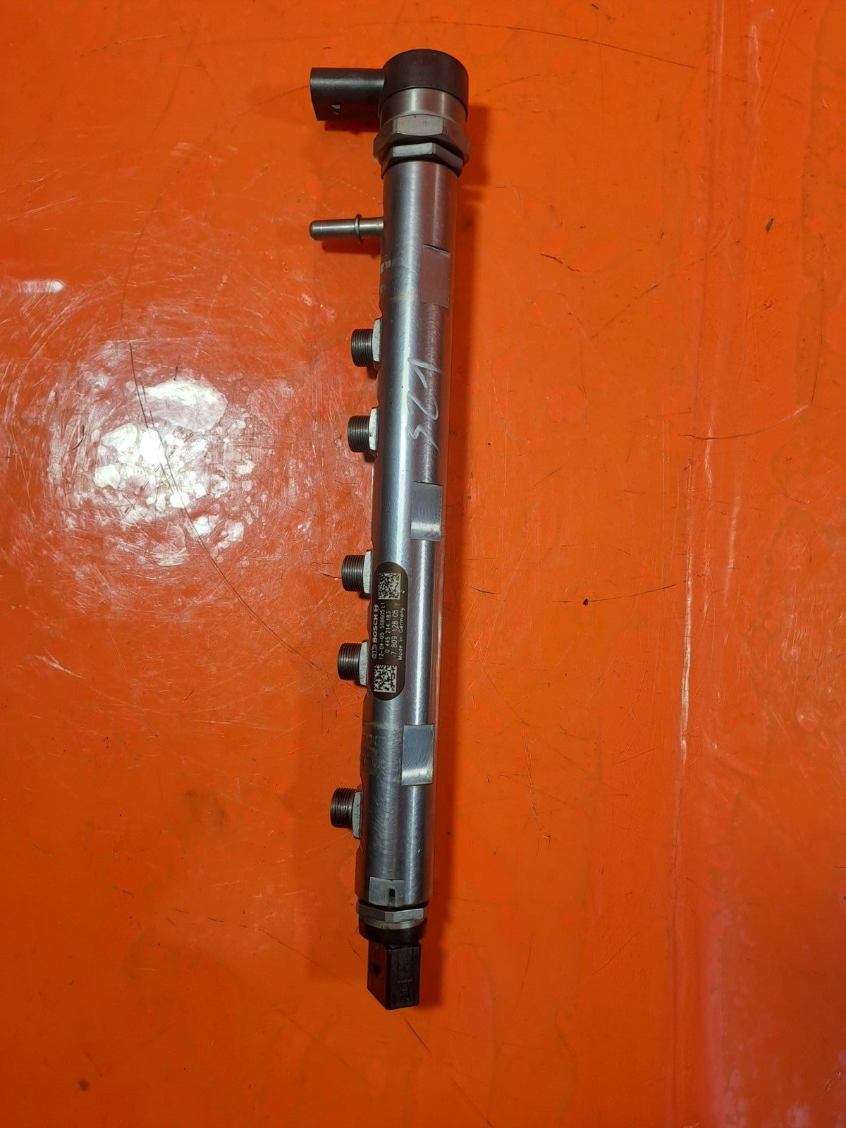 ebay-src:https://i.ebayimg.com/00/s/mtywmfgxmjaw/z/d2oaaeswjilphmgq/$_57.jpg