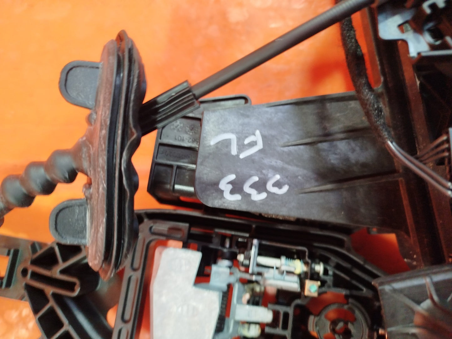 ✅2023 FORD KUGA MK3 ST-LINE X FRONT LEFT DOOR LOCK LV4B-S219A65-DJ A333 - Image 2