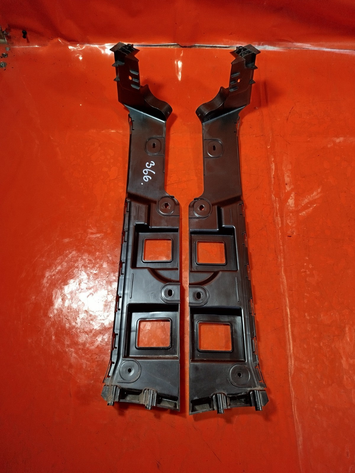 ✅2024 FORD TOURNEO CONNECT REAR BUMPER BRACKET PAIR 2K7807393D 2K7807394D A366 - Image 5