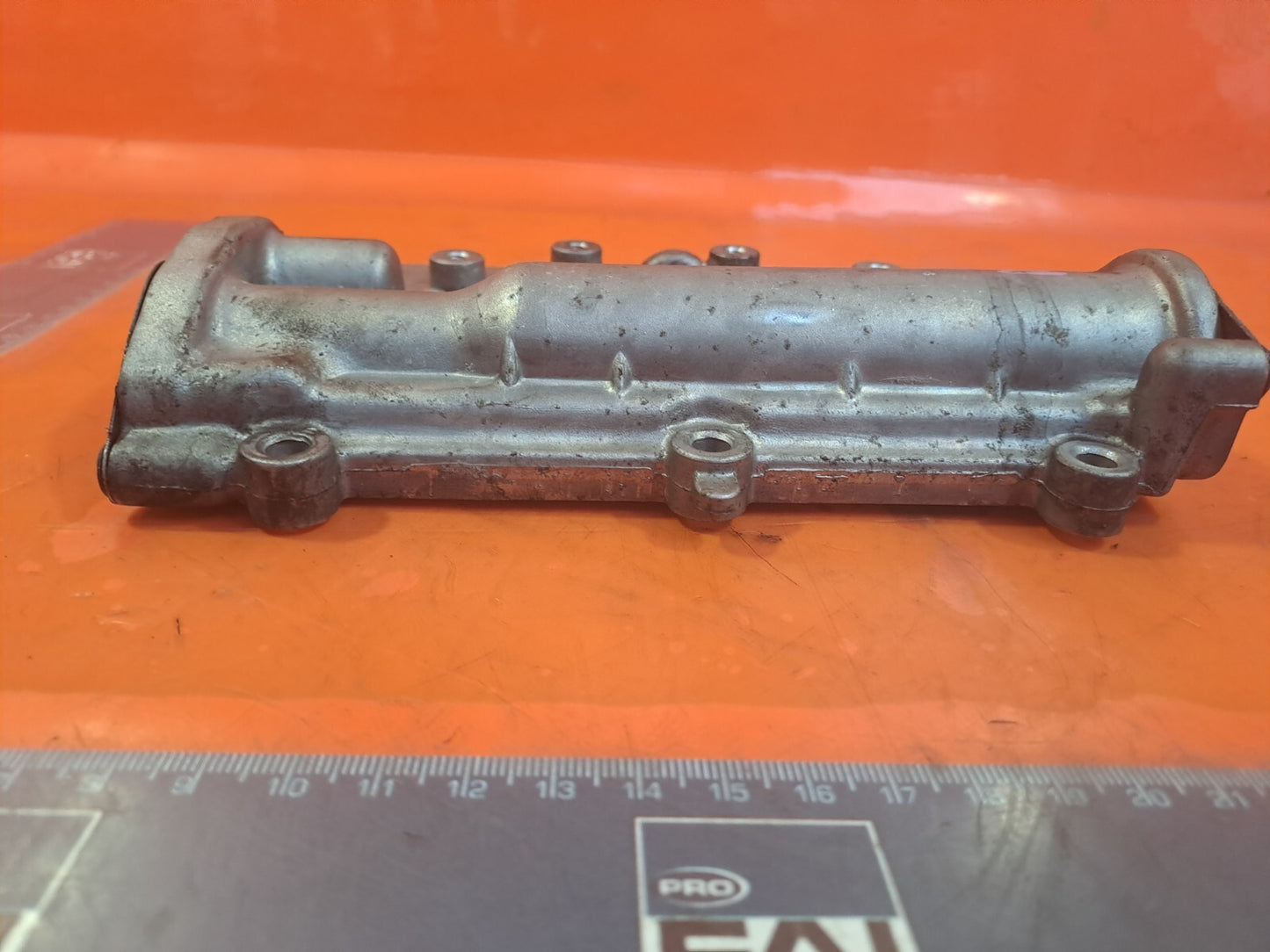 ✅2013 Mercedes E Class W212 AMG Sport Cylinder Head End Plate A6510150601 A141 - Image 4