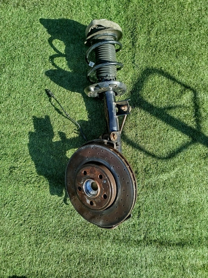 ✅2013 MERCEDES A CLASS W176 AMG 1.5D FRONT RIGHT SUSPENSION LEG A1173200638 A195 - Image 1
