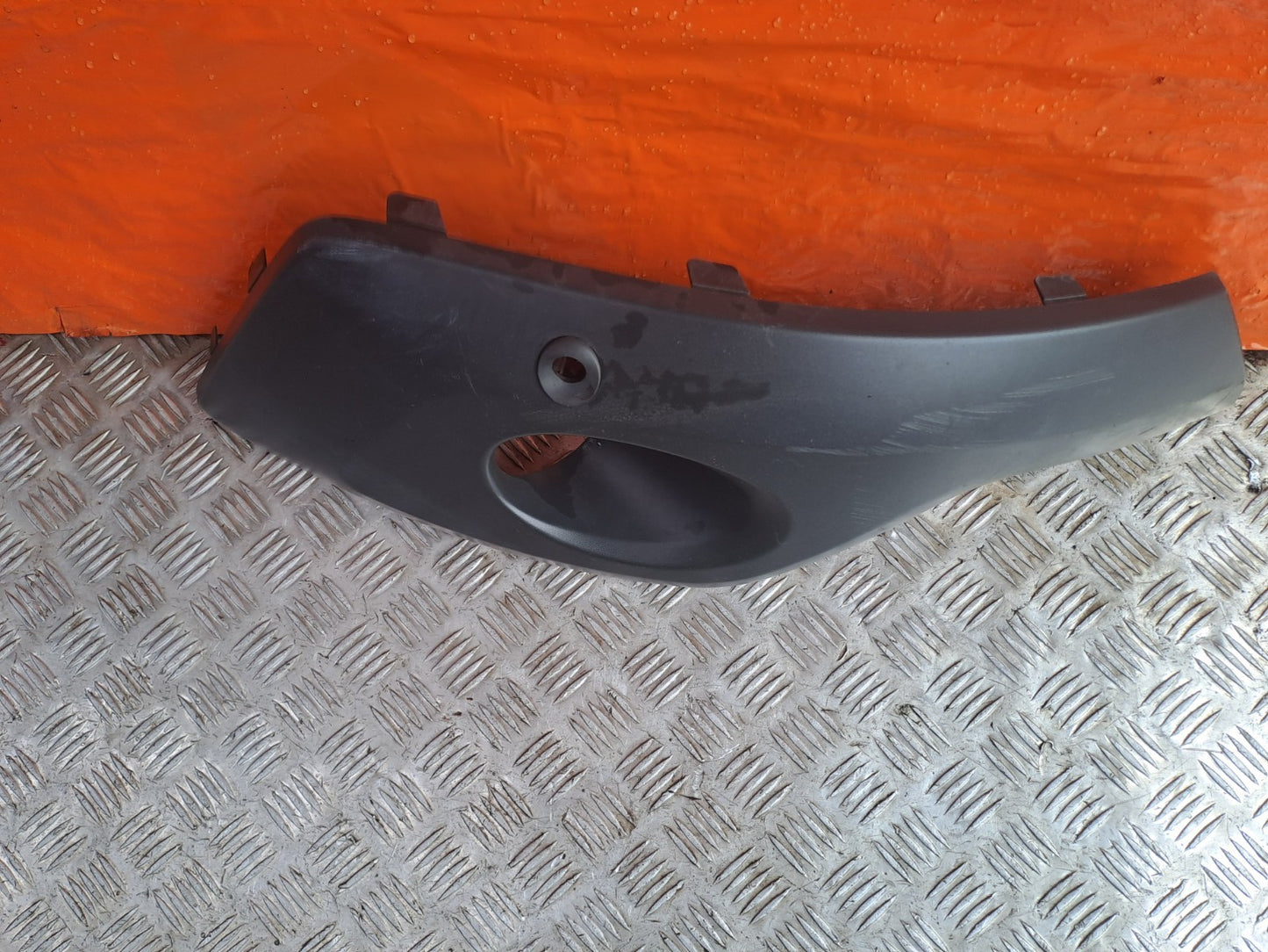 2015 Ford Tourneo Custom Front Left Fog Light Trim BK21-R19953-BBW Warranty A371 - Image 3