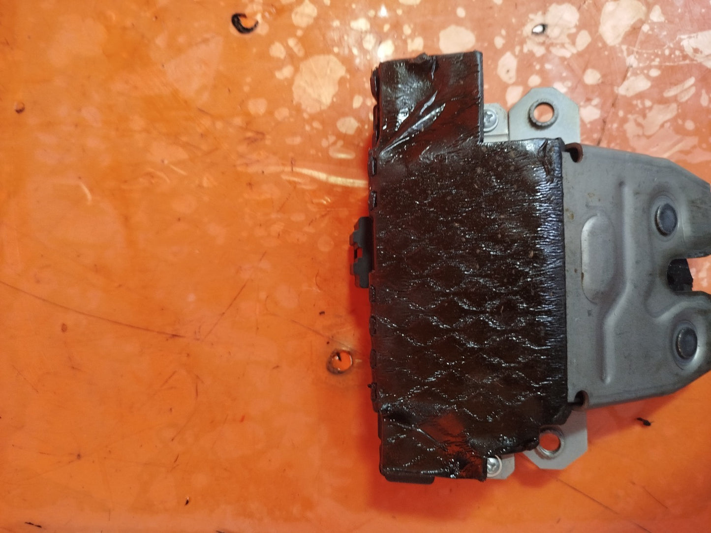 ✅LAND ROVER RANGE ROVER L320 2.7 DIESEL 2007 TAILGATE LOCK CATCH FQR500130 A284 - Image 8