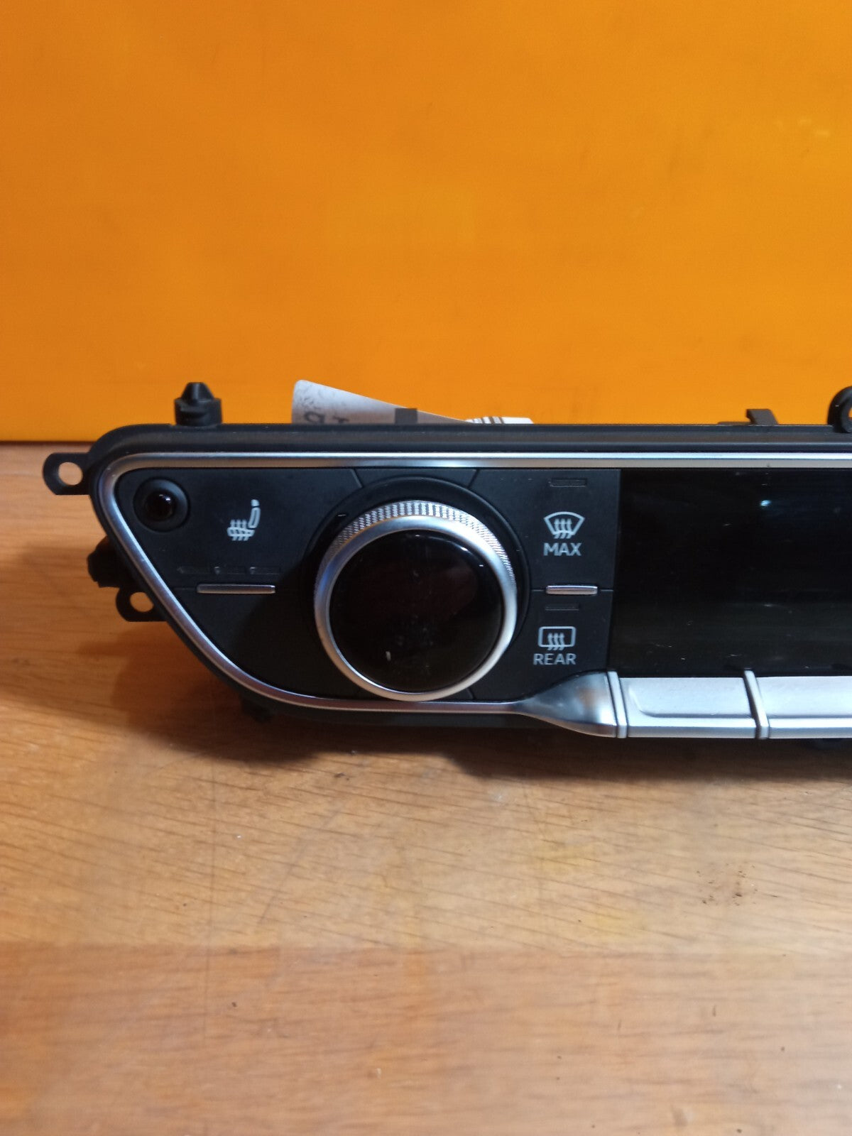 ✅Audi A5 F5 S-Line 2.0 TDI 2016 Heater Climate Control Panel 8W0820043G A142 - Image 3