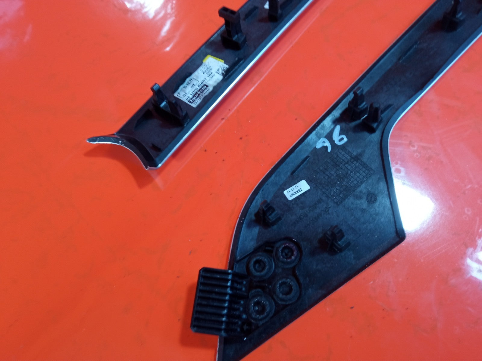 ✅Audi A4 S Line 2.0 TDI 2018 Door Card Moulding Trims Pair 8W0867410 Warranty - Image 10