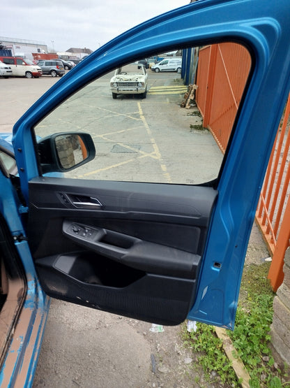 ✅2024 FORD GRAND TOURNEO CONNECT 1.5D DOOR CARD FRONT RIGHT + WARRANTY A341 - Image 1