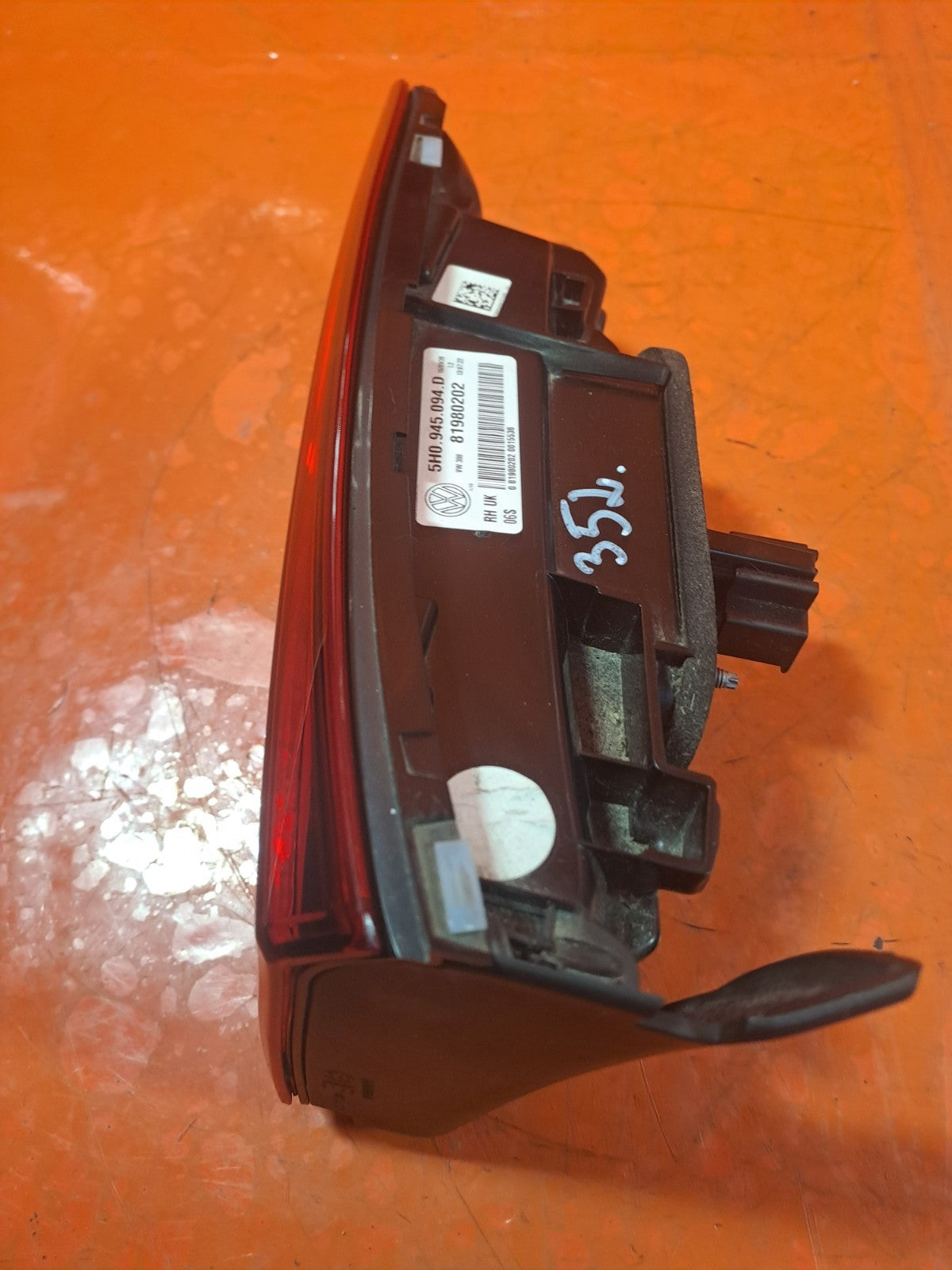 ebay-src:https://i.ebayimg.com/00/s/mtywmfgxmjaw/z/hacaaeswwt5pomrc/$_57.jpg