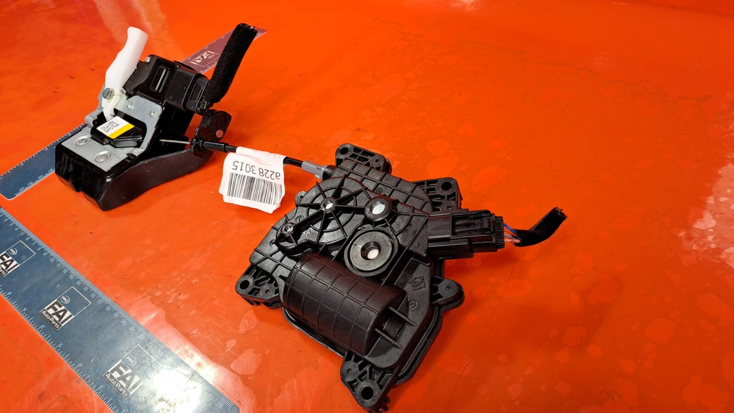 ebay-src:https://i.ebayimg.com/00/s/otawwde2mda=/z/yekaaoswnaxnbwno/$_57.jpg