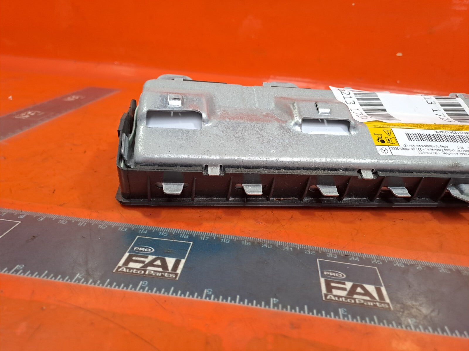 ✅MERCEDES W176 A180 1.6 PETROL 2012 DRIVER SIDE KNEE ARBAG A17686004029 A213 - Image 9