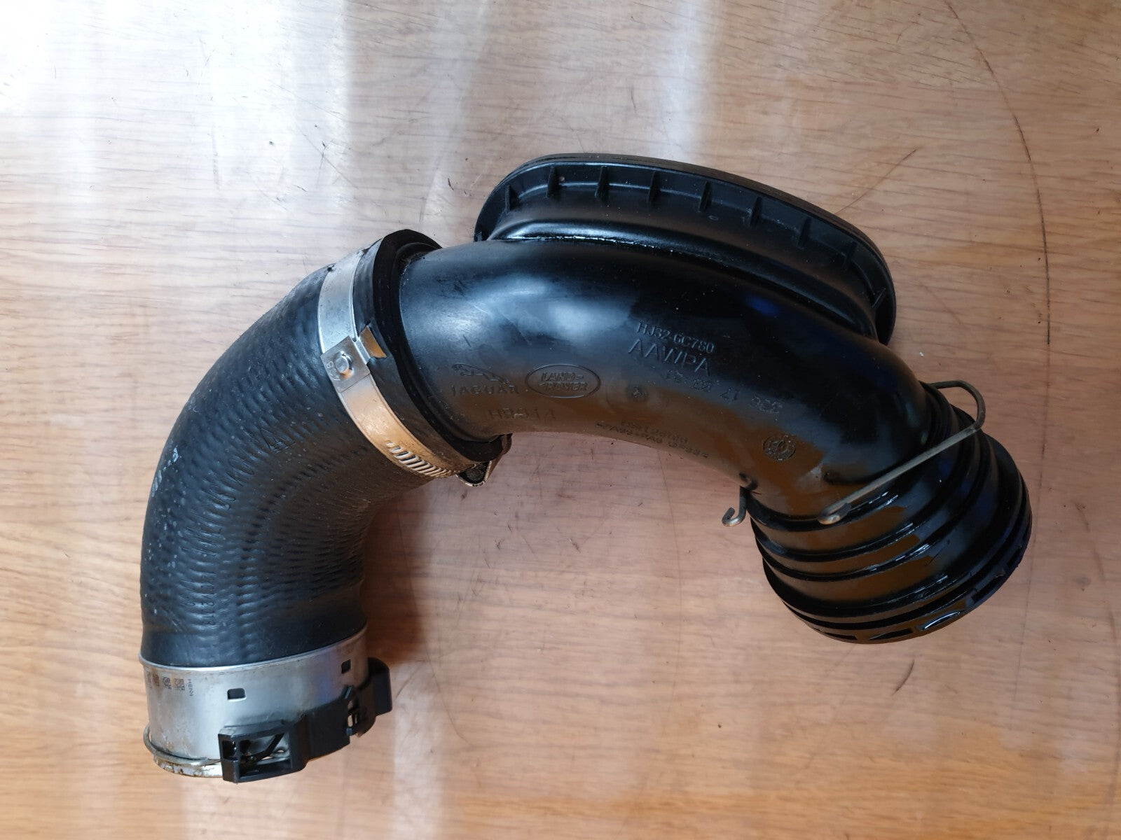 ✅Jaguar E-Pace 2.0 Petrol 2018 Intercooler Pipe HJ326C780AB Warranty A102 - Image 6