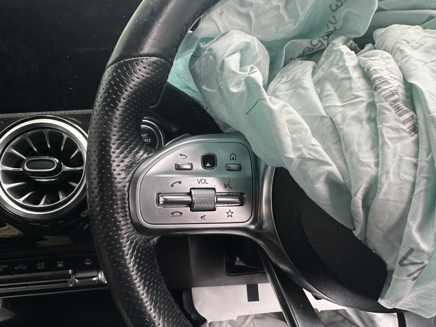 ✅2022 Mercedes CLA W118 AMG Line Steering Wheel A0004604602 + Warranty A374 - Image 2