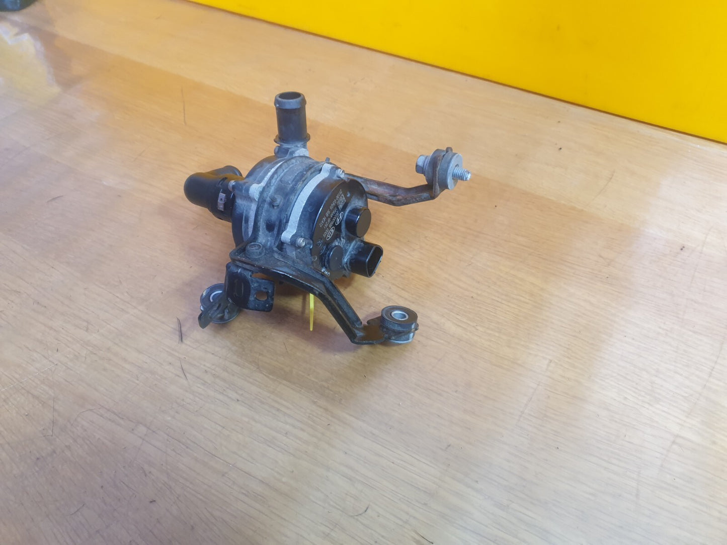 ✅2016 KIA NIRO 2 EV S-A 1.6P AUXILIARY WATER PUMP 25100-03HZ6 + WARRANTY A164 - Image 3