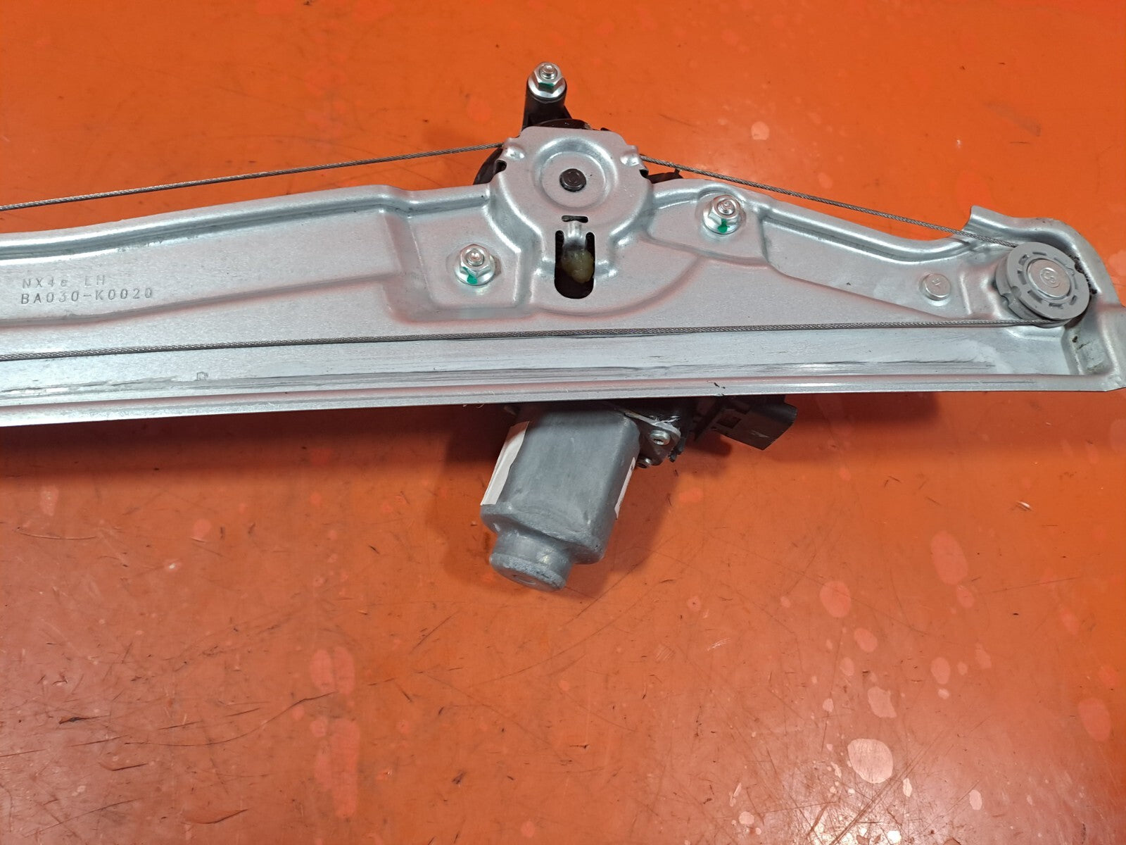 ebay-src:https://i.ebayimg.com/00/s/mtiwmfgxnjaw/z/p7iaaoswvt9nyveg/$_57.jpg