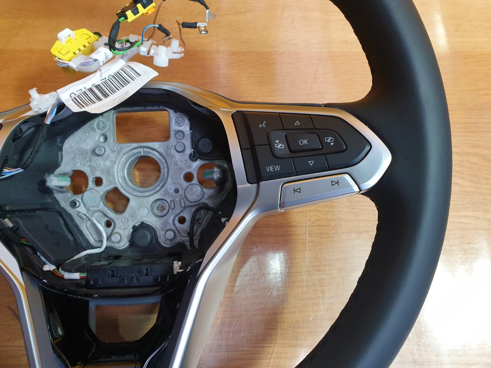 ✅2024 VW TAIGO R-LINE 1.0P STEERING WHEEL 6380998 + WARRANTY A162 - Image 3