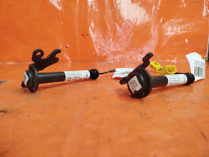 ✅BMW 220D M SPORT F44 2.0 DIESEL 2023 BONNET HINGE ACTUATOR PAIR 7450943 7450944 - Image 8