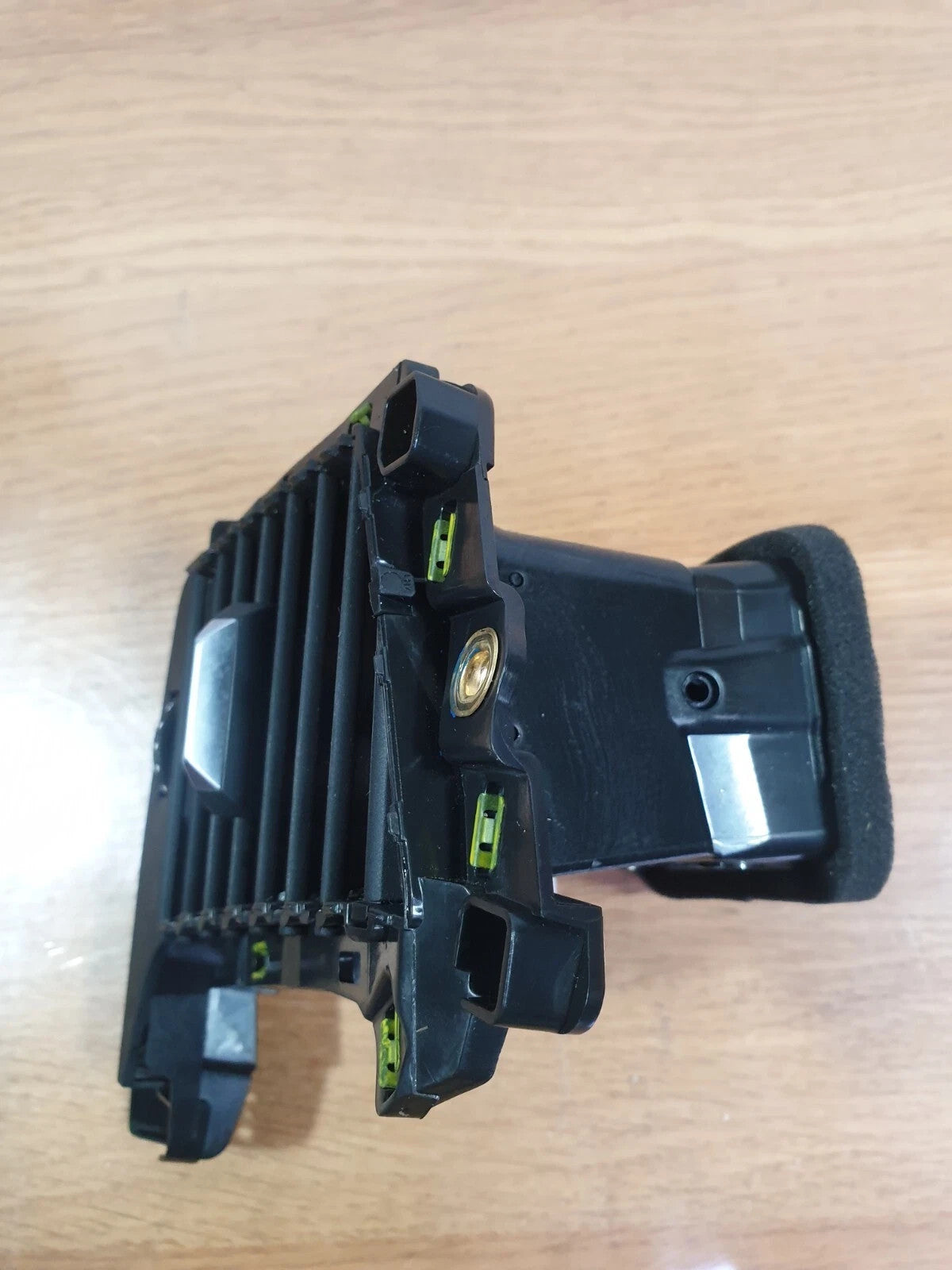 ✅Audi A1 Sport 1.0 Petrol 2020 Dashboard Left Air Vent 82C820902C Warranty A203 - Image 9