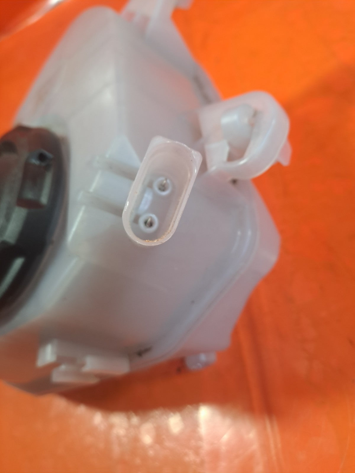 ebay-src:https://i.ebayimg.com/00/s/mtywmfgxmjaw/z/bw4aaeswfvlphata/$_57.jpg