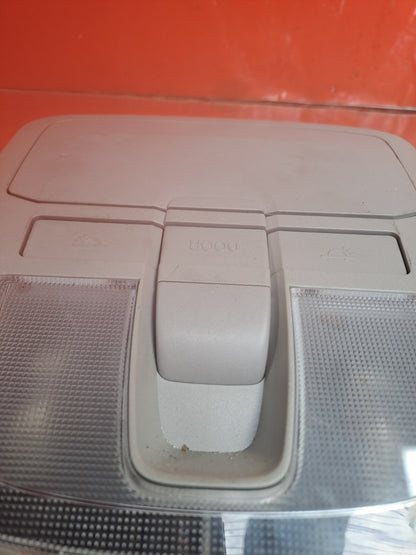 ✅Ssangyong Korando S 2013 2.0 Diesel FRONT INTERIOR ROOF LIGHT 77670-34000 - Image 2