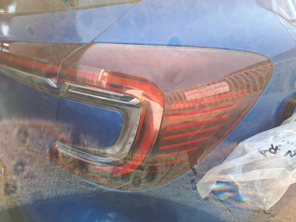 ✅2021 Renault Captur MK2 Iconic Rear Right Outer Tail Light + Warranty A385 - Image 1